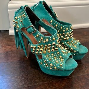 Jeffrey Campbell stunners!